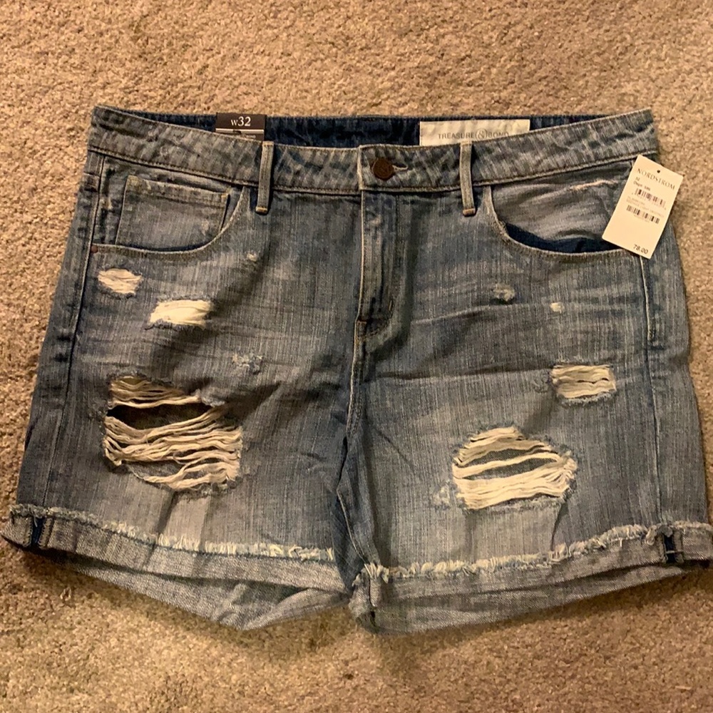 NWT Treasure & Bond Distressed Denim Shorts